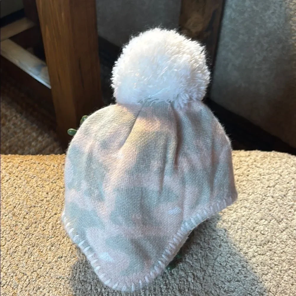 The North Face Kids' Camo Beanie - White and Tan